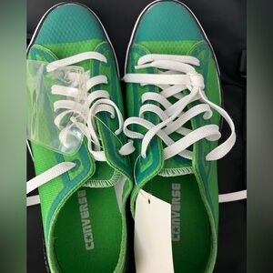 Vintage men’s Converse brand new